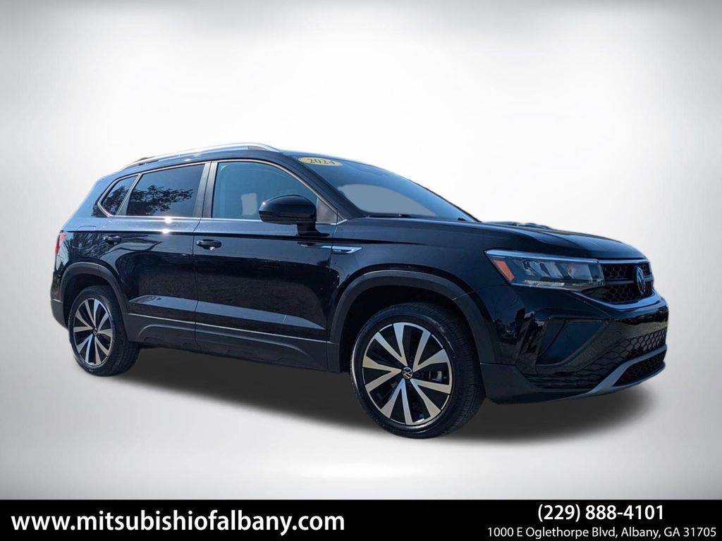 Black 2024 Volkswagen Taos SUV / Crossover Front-Wheel Drive 8-Speed Automatic