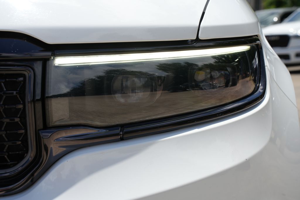 2024 Jeep Grand Wagoneer L Series II White/off-white at Victoria Chrysler Dodge Jeep Ram
