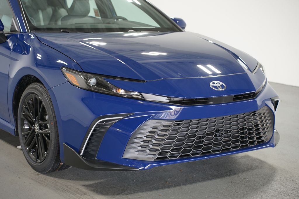 Thumbnail: 2026 Toyota Camry - 4