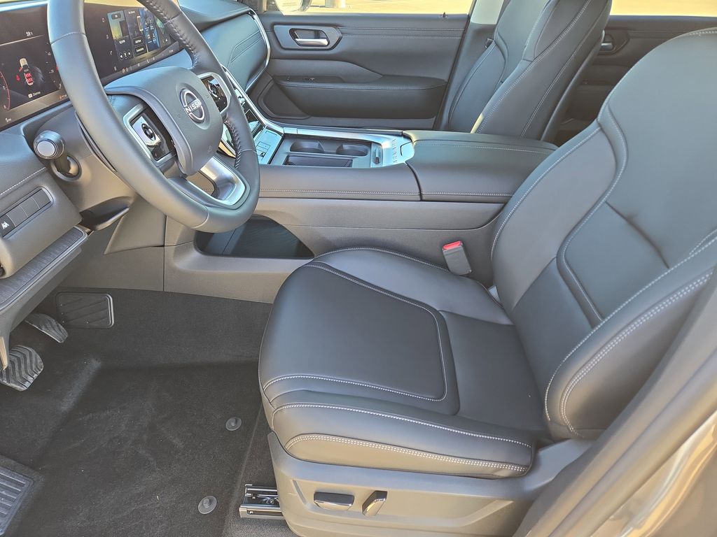 2026 Nissan Armada SV - 6