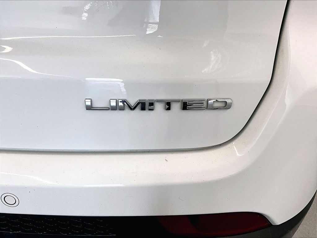 2024 Jeep Compass — photo 27