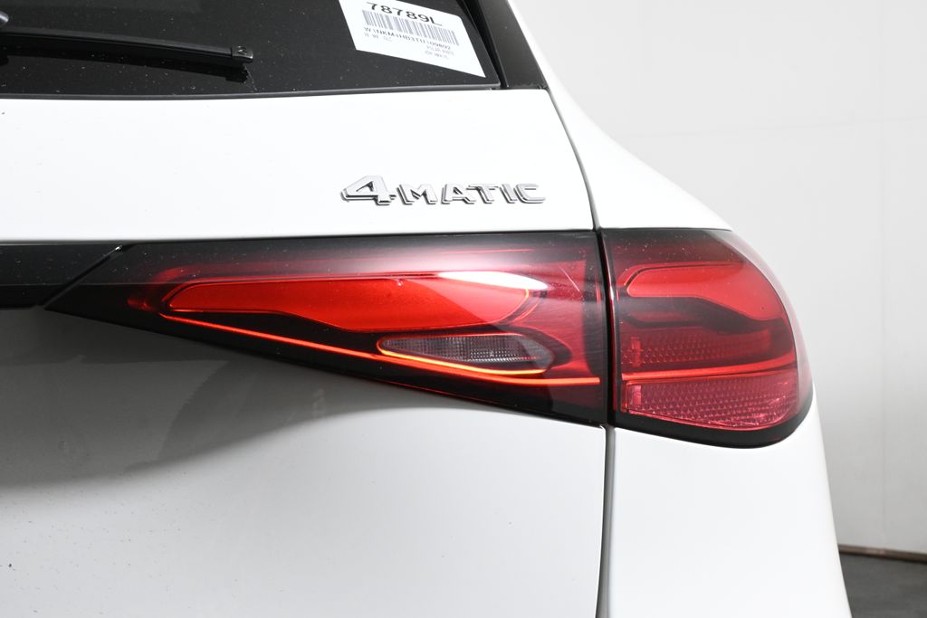 Thumbnail: 2026 Mercedes-Benz GLC - 13