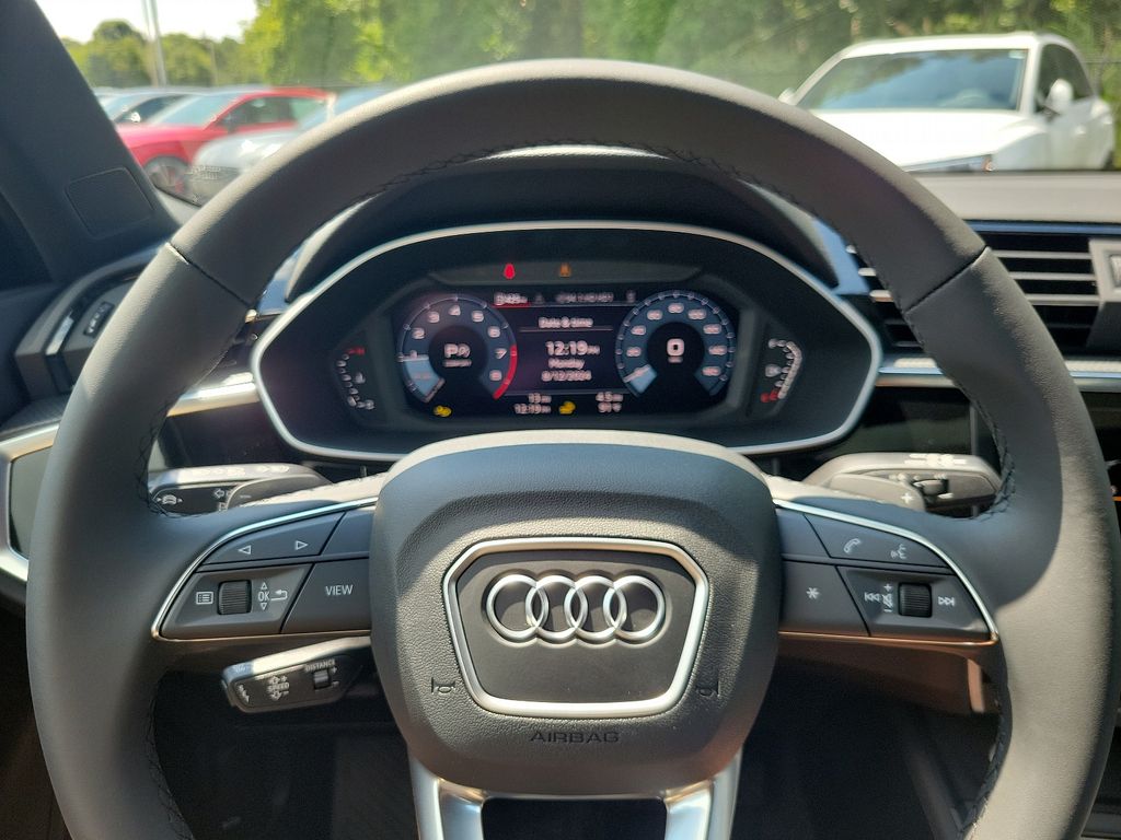 2024 Audi Q3 Premium 9