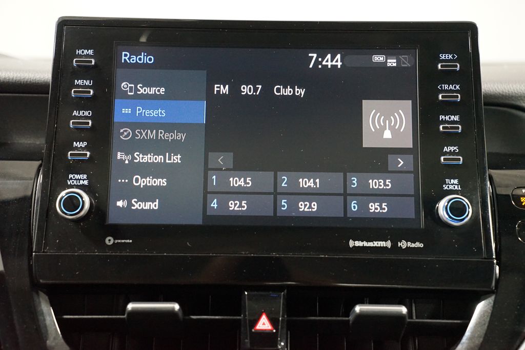 Thumbnail: 2023 Toyota Camry - 18