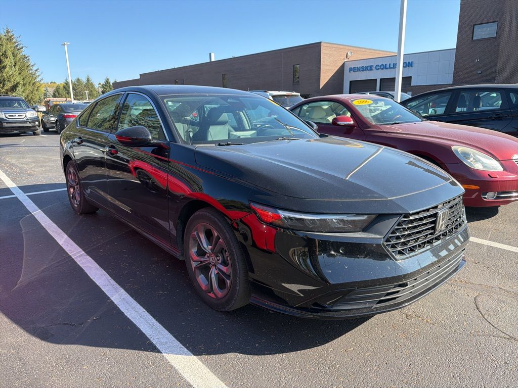 Thumbnail: 2023 Honda Accord - 4