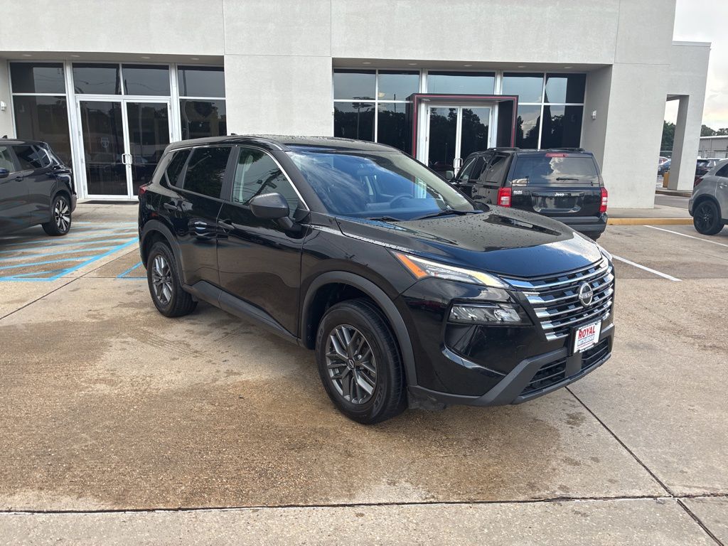 Super Black 2024 Nissan Rogue SUV / Crossover Front-Wheel Drive Continuously Variable Transmission