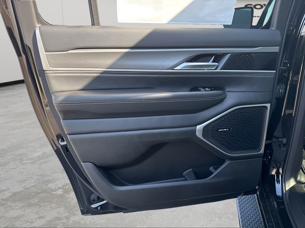 New Car 2025 Jeep Wagoneer L  Series Ii For Sale Under $80,000 In Austin, Texas