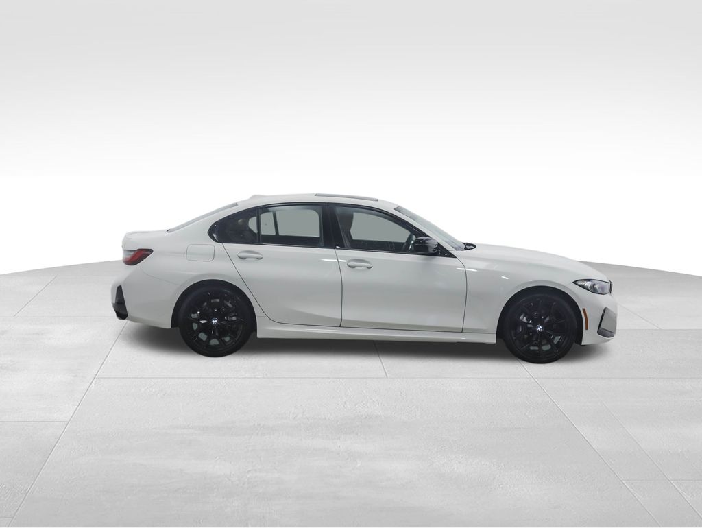 Thumbnail: 2025 BMW 3 Series - 6