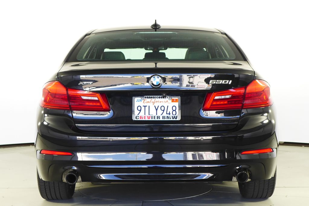 Thumbnail: 2018 BMW 5 Series - 9