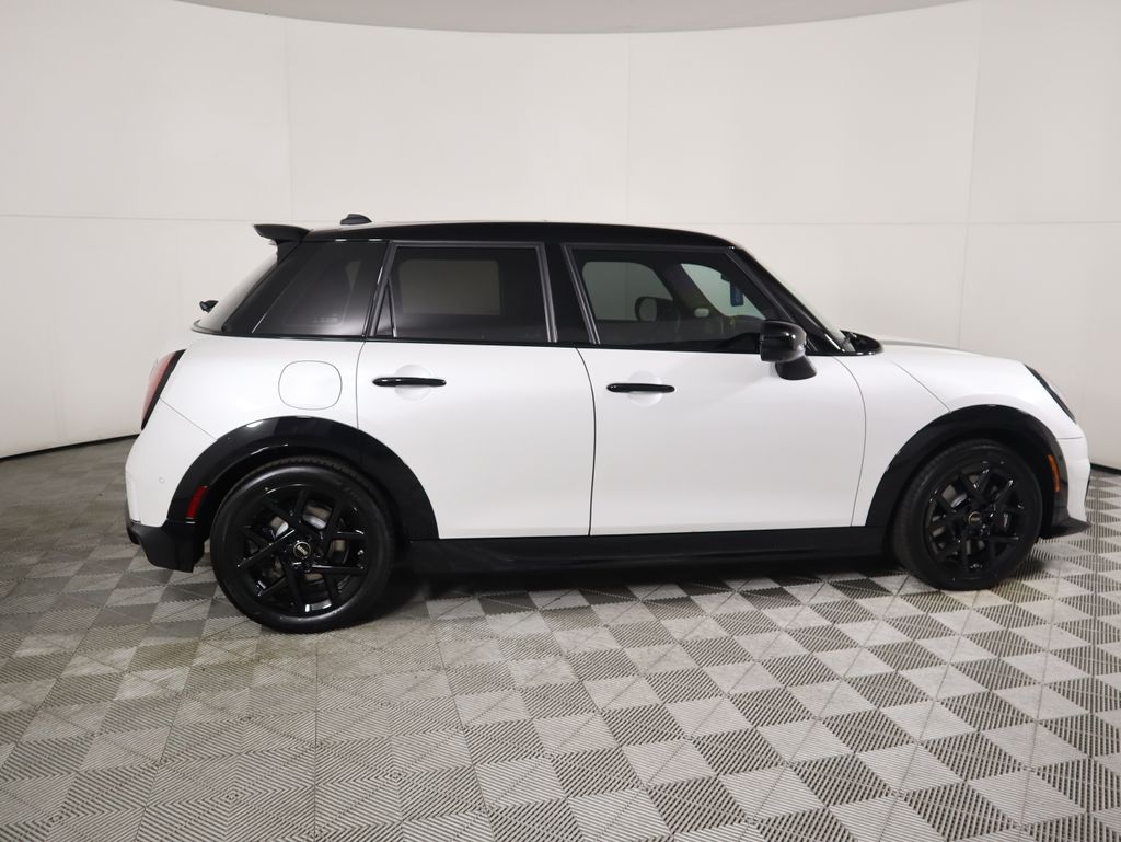 Thumbnail: 2026 MINI Cooper - 4