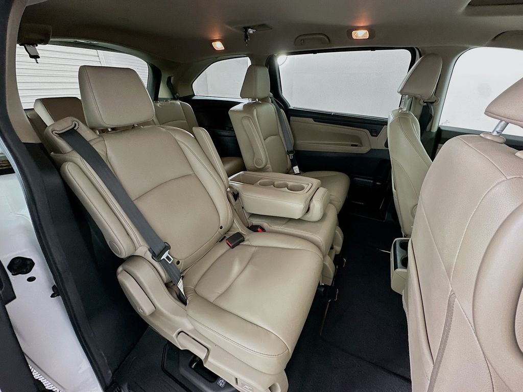 Thumbnail: 2022 Honda Odyssey - 28