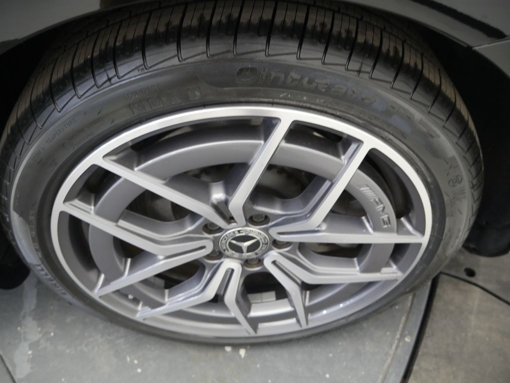 Thumbnail: 2023 Mercedes-Benz E-Class - 13