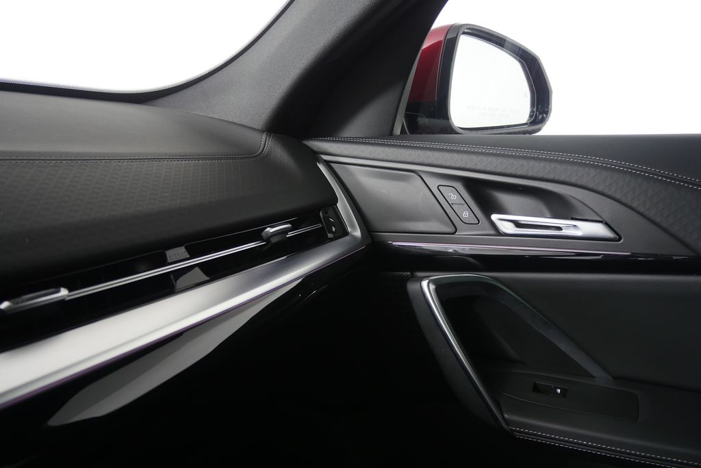 Thumbnail: 2024 BMW X2 - 31