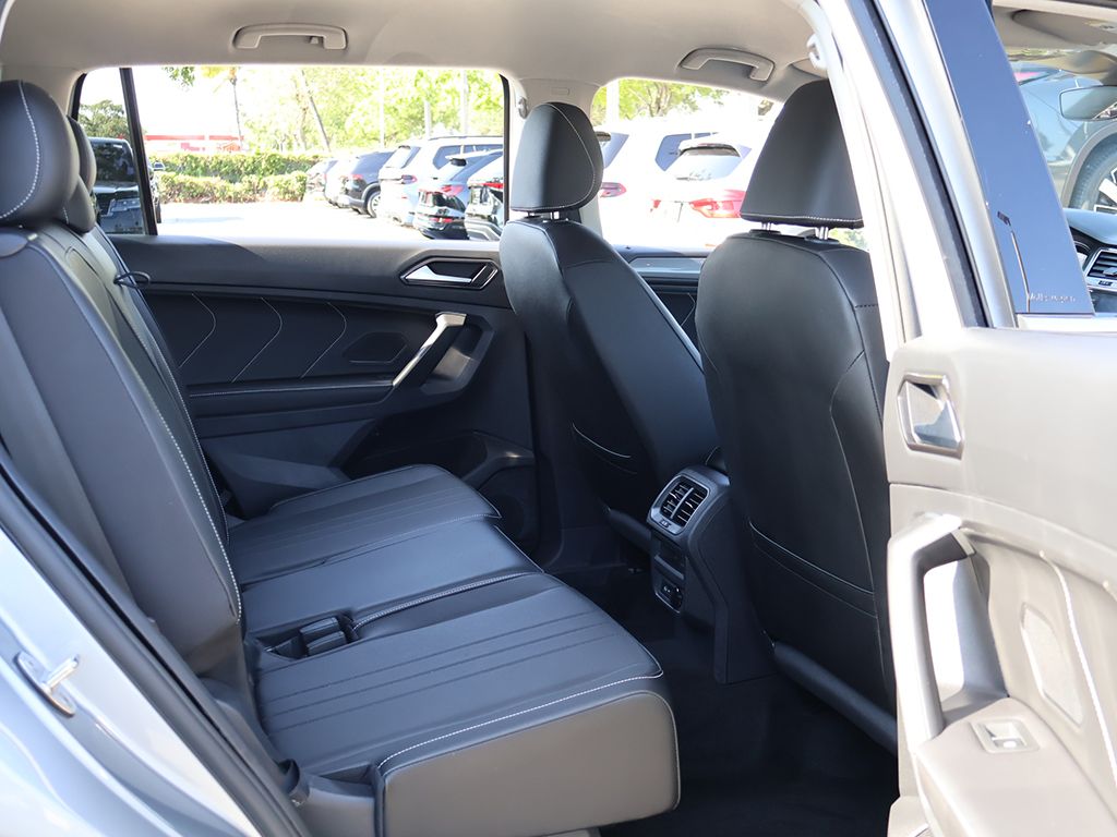 Used 2023 Silver Volkswagen 2.0T SE image 30