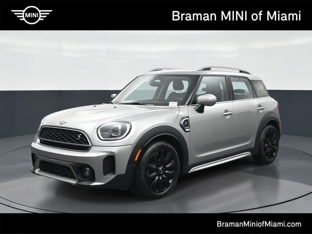 Silver 2024 MINI Countryman Cooper S FWD SUV / Crossover Front-Wheel Drive 7-Speed Automatic