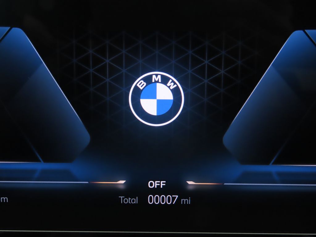 Thumbnail: 2026 BMW X3 - 32