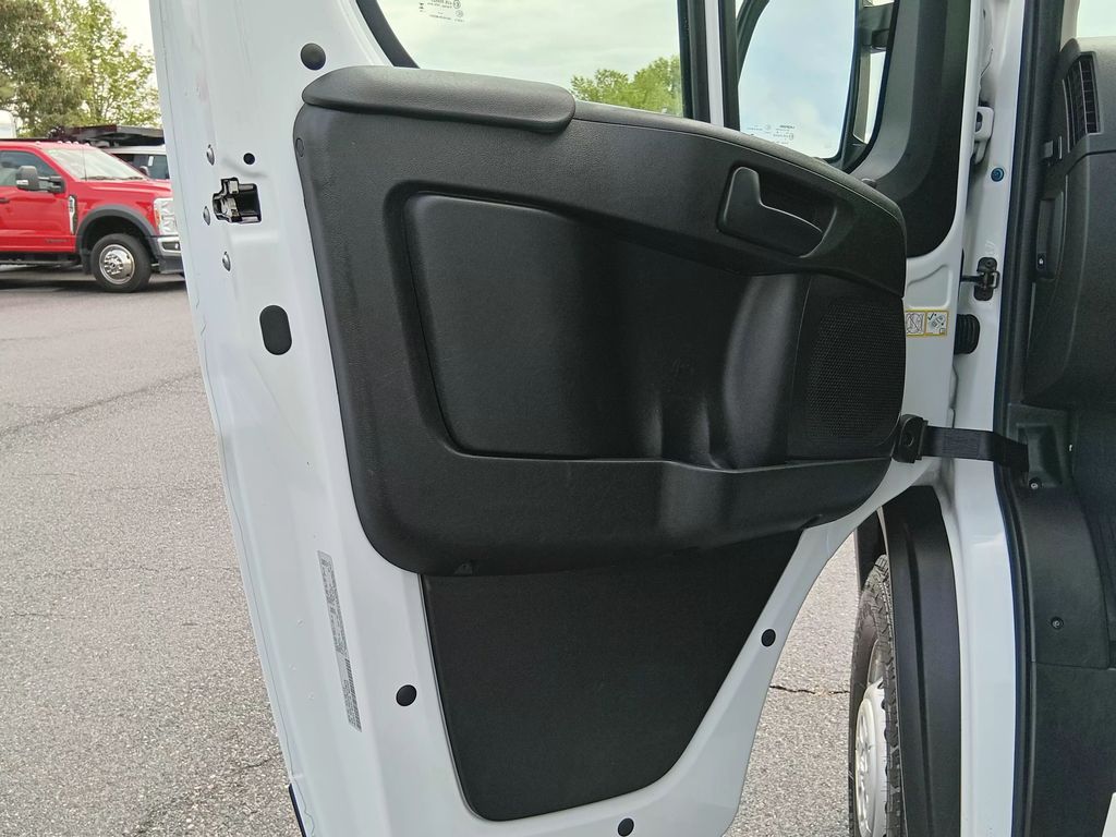 2024 Ram ProMaster 2500 Cargo Van Tradesman High Roof 136" WB w/Pass Seat