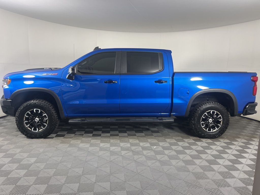 Thumbnail: 2022 Chevrolet Silverado 1500 - 2
