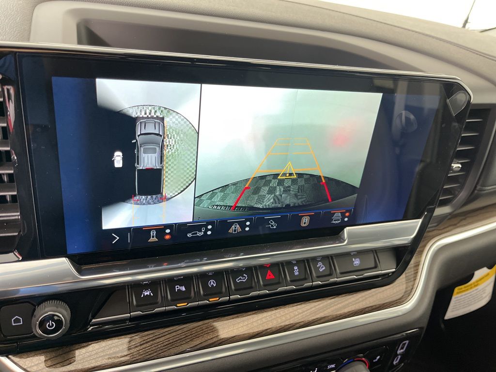 2025 Chevrolet Silverado 1500  29