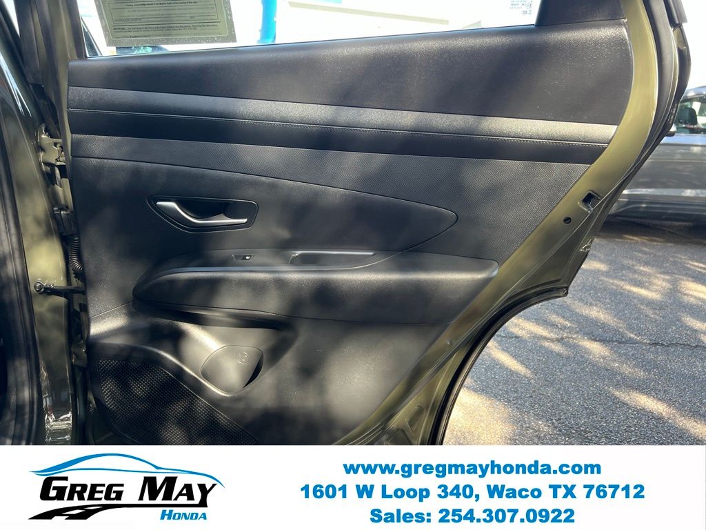 2025 Hyundai Tucson SEL Green at Greg May Honda