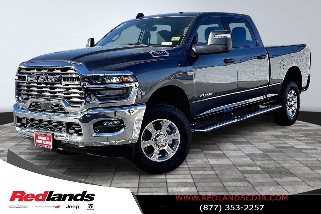 2025 RAM 2500 Big Horn Crew Cab 4WD