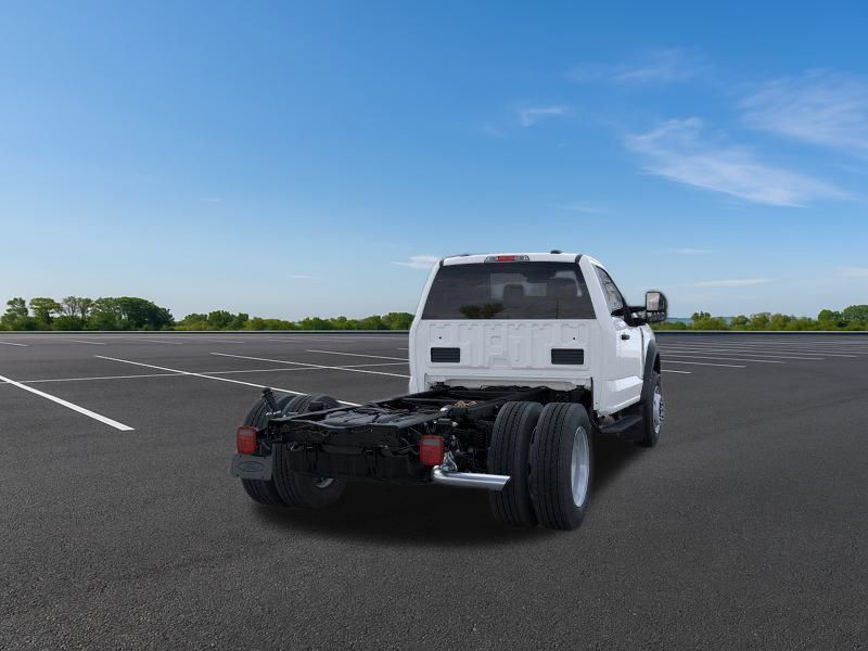 New 2025 Ford Super Duty F-600 Chassis Regular Cab (DRW) 169" Wheelbase XL