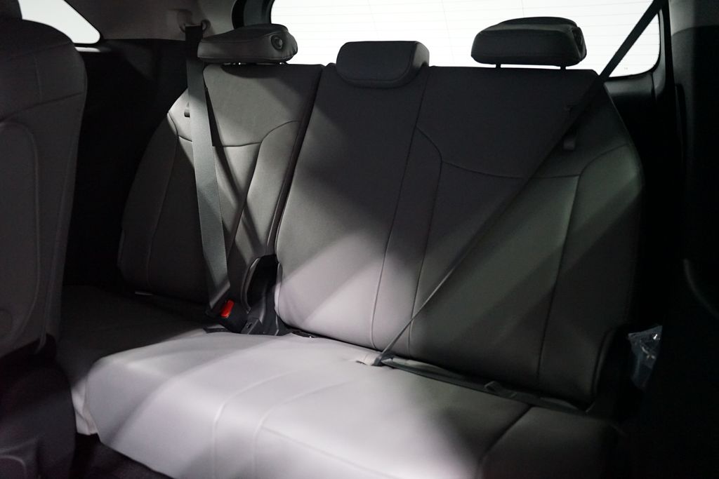 Thumbnail: 2025 Toyota Sienna - 15