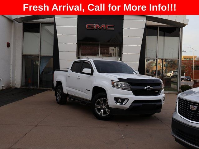 Summit White 2020 Chevrolet Colorado Z71 Crew Cab 4WD Pickup Truck Four-Wheel Drive 8-Speed Automatic