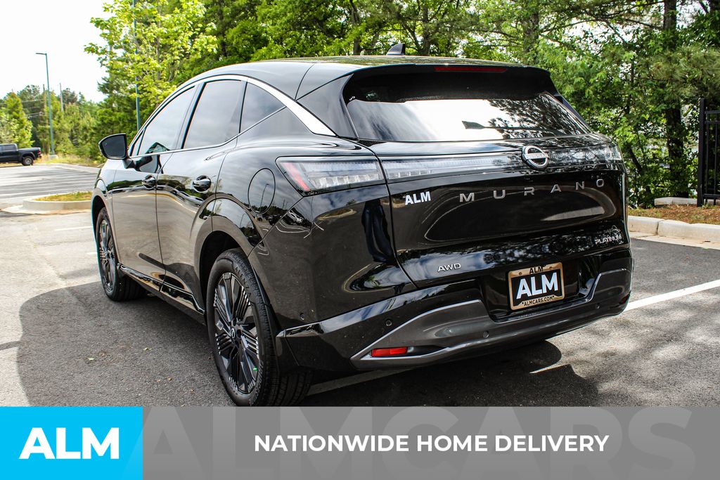 Used 2025 Black Nissan Platinum image 5