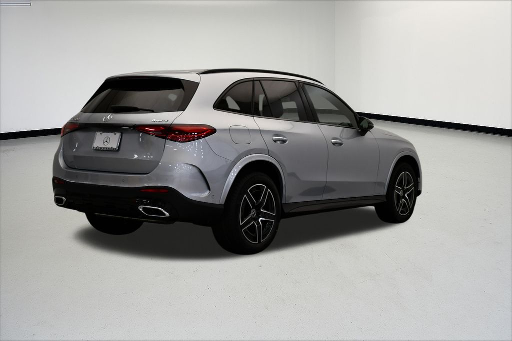 Thumbnail: 2026 Mercedes-Benz GLC - 5