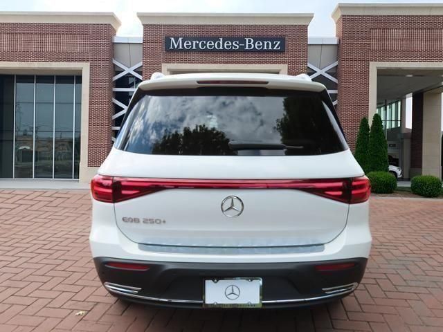 2024 Mercedes-Benz EQB 250+ 5