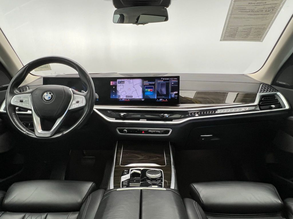 Thumbnail: 2023 BMW X7 - 10