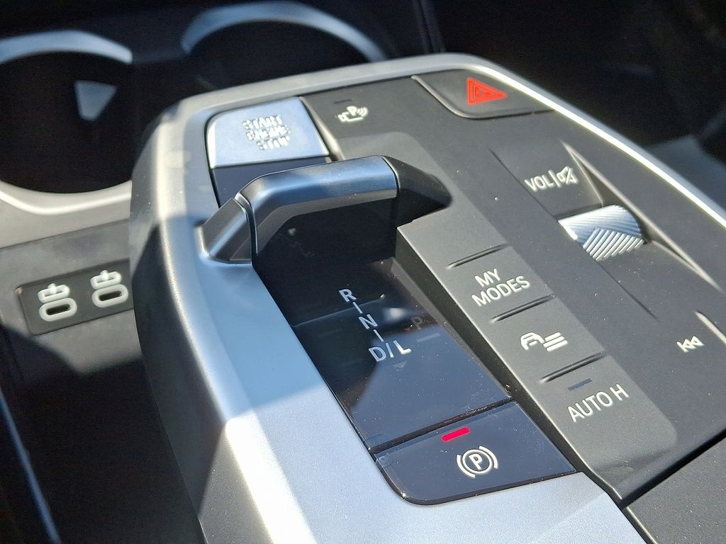 2025 BMW X1 xDrive28i 7