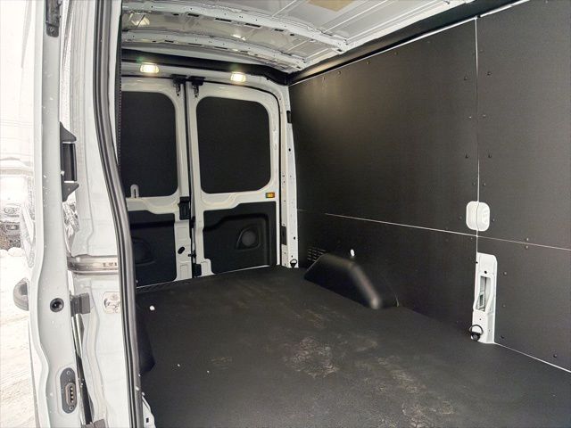 2026 Ford Transit-250