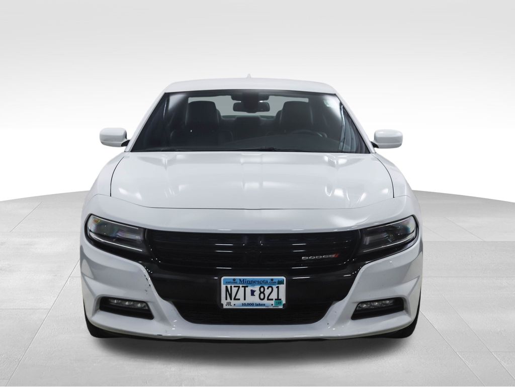 2016 Dodge Charger SXT 8