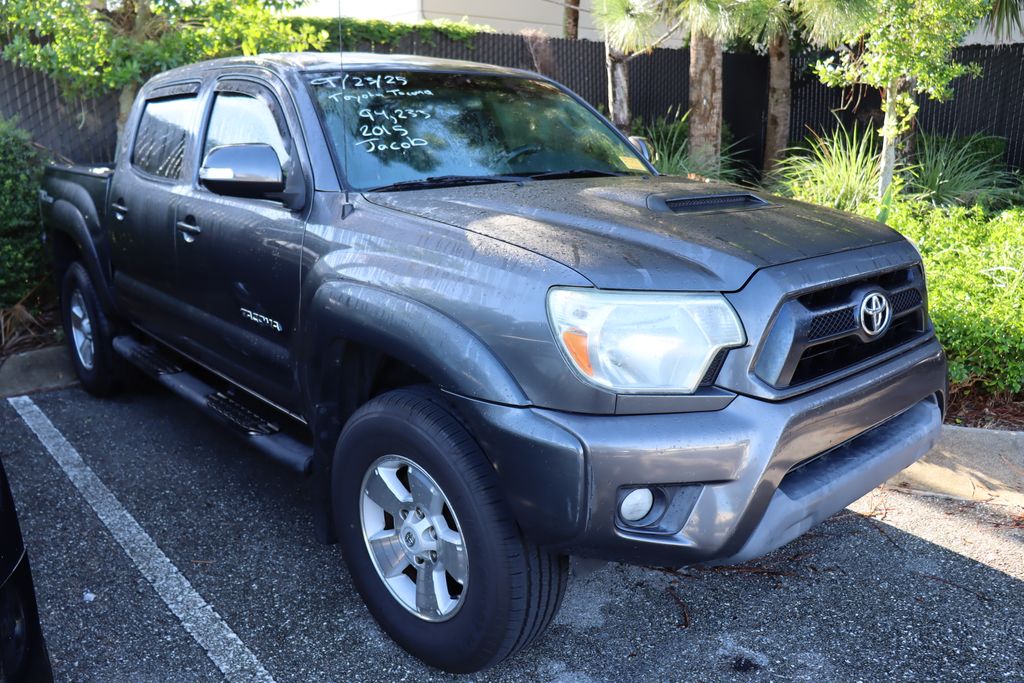Thumbnail: 2015 Toyota Tacoma - 6