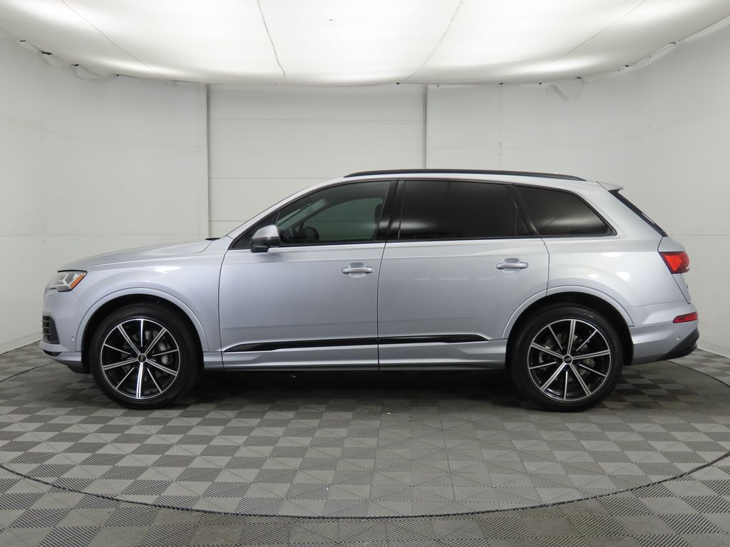 2021 Audi Q7 Premium Plus 8