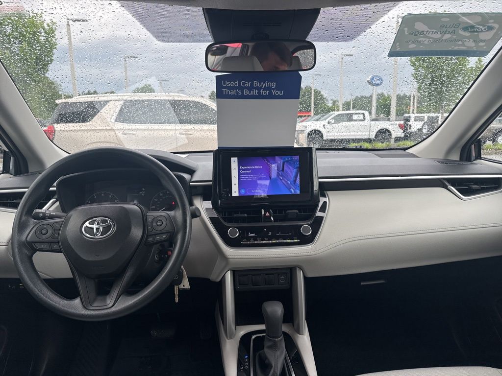 2025 Toyota Corolla Cross L