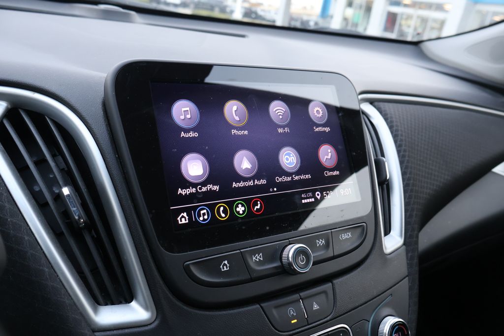 Thumbnail: 2023 Chevrolet Malibu - 22