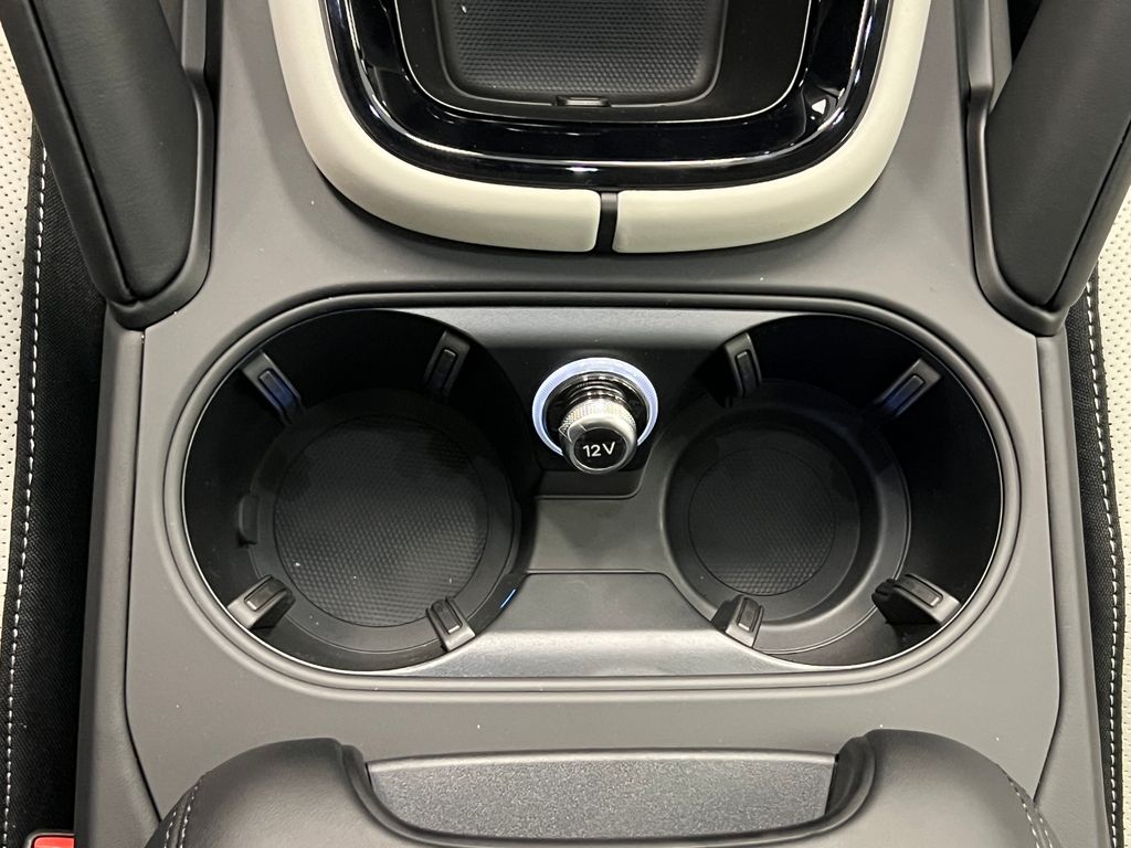 Thumbnail: 2026 Porsche Cayenne - 29