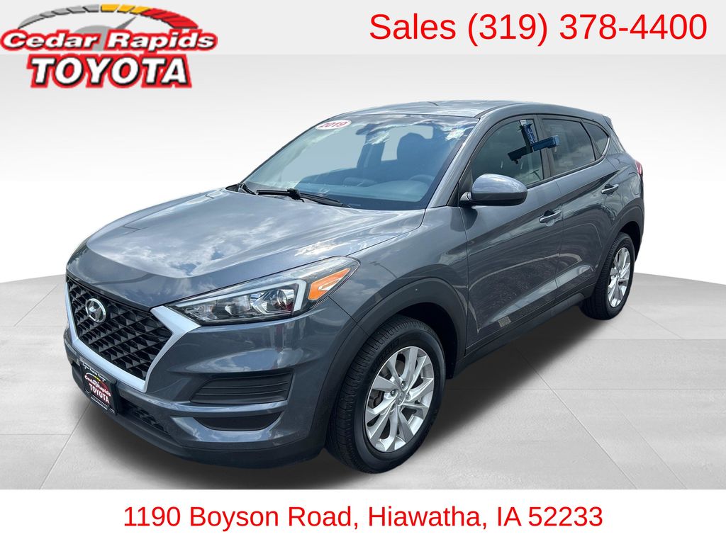 Gray 2019 Hyundai Tucson SUV / Crossover Front-Wheel Drive 6-Speed Automatic