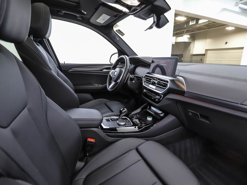 Thumbnail: 2023 BMW X3 - 30