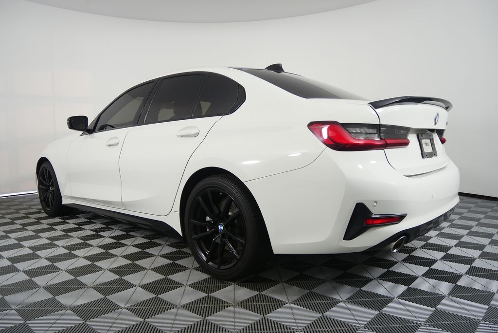 Thumbnail: 2020 BMW 3 Series - 5