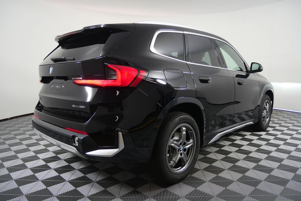 Thumbnail: 2026 BMW X1 - 3