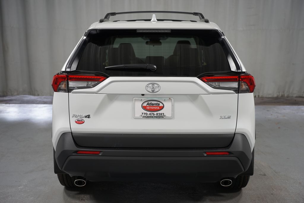 2025 Toyota RAV4 XLE Premium 7