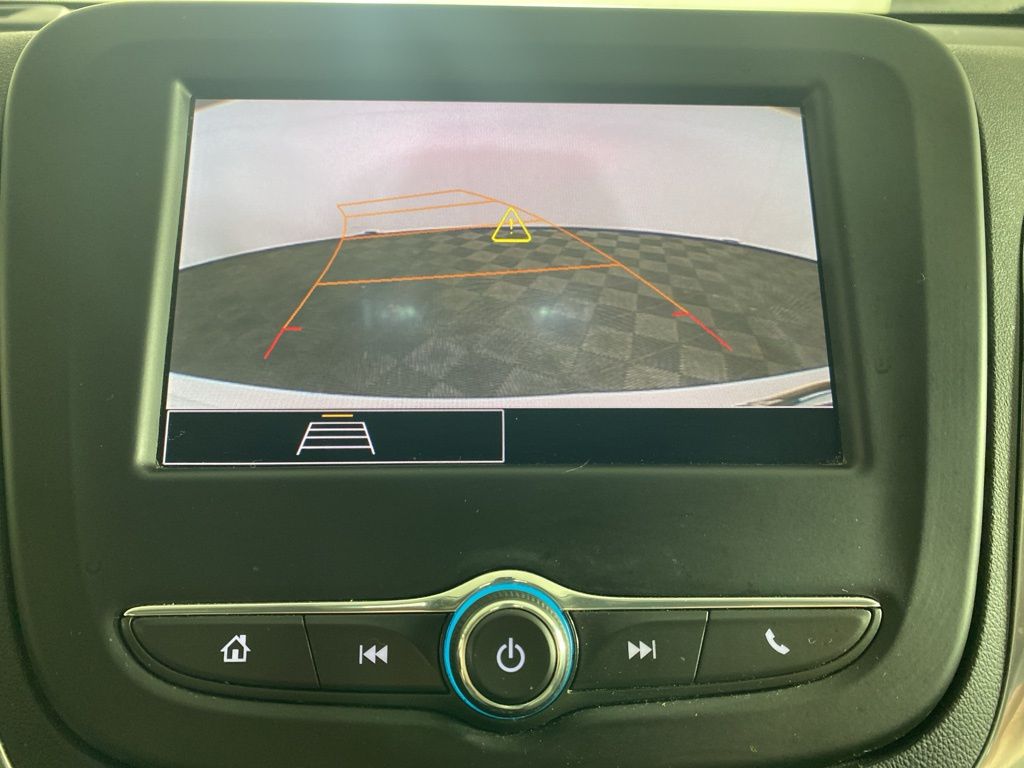 Used 2024 White Chevrolet LS image 4