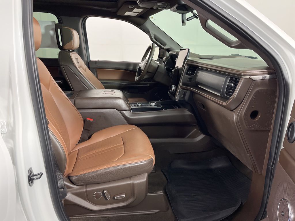 Thumbnail: 2022 Ford Expedition MAX - 7
