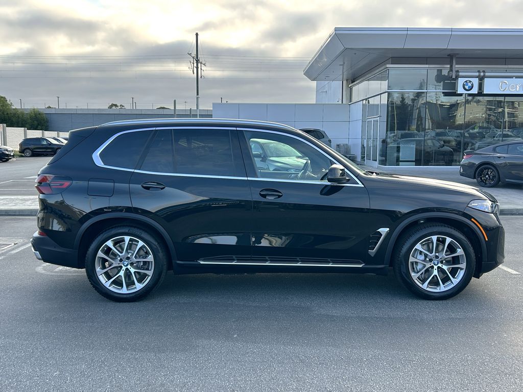 2025 BMW X5 xDrive50e 6