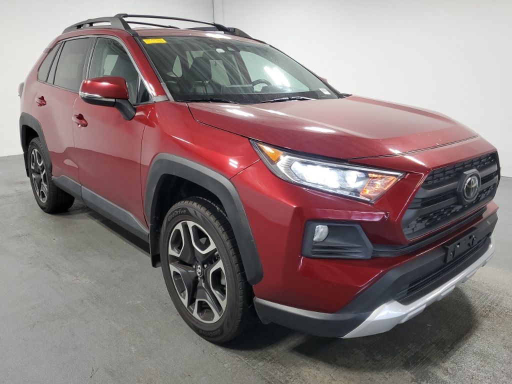 2019 Toyota RAV4 Adventure 3