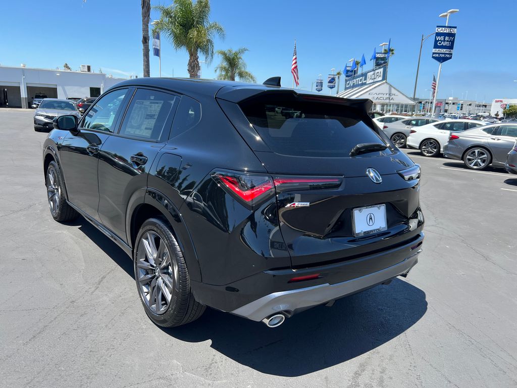 Thumbnail: 2025 Acura ADX - 8